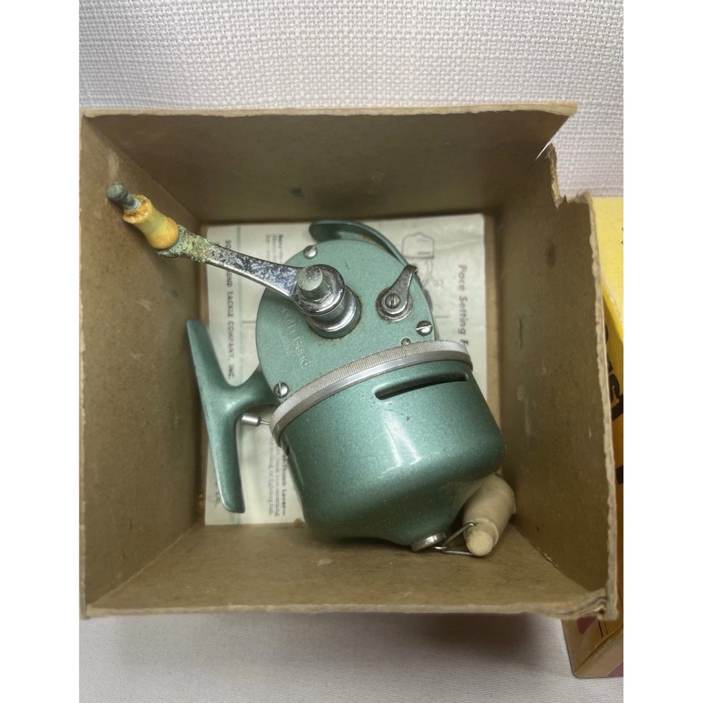 Vintage South Bend Spin Cast 77 Casting Reel Green Metallic with Original Box
